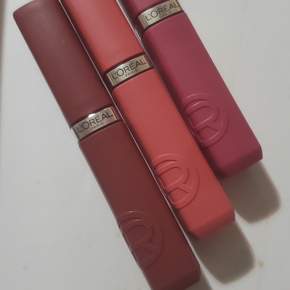 L'Oreal Paris Infallible Matte Resistance Long Lasting Lipstick